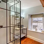 Hébergement de vacances 5 Bed In Oc-80332