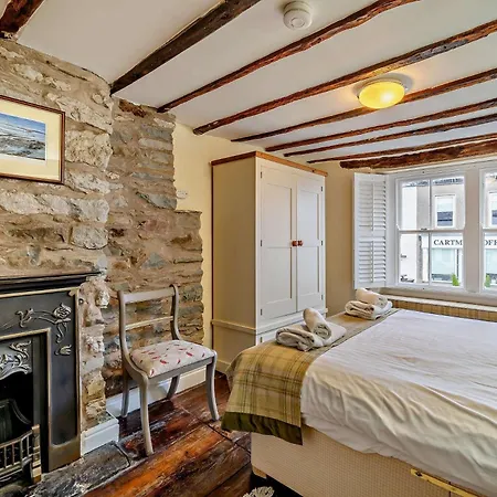 5 Bed In 80332 Holiday home