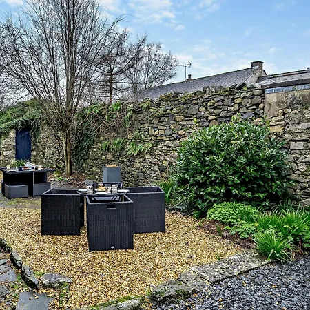 5 Bed In 80332 Cartmel